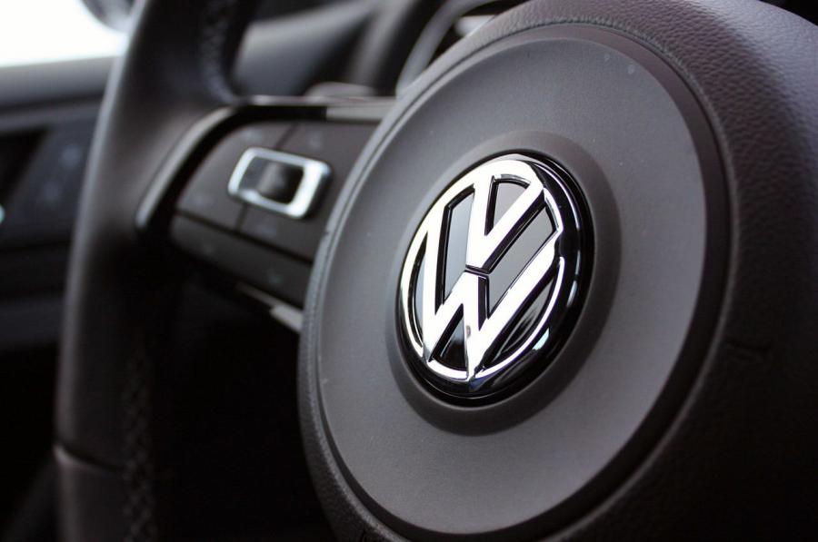  Volkswagen Golf R 5-Door 2013 года  (фото 89 из 100)